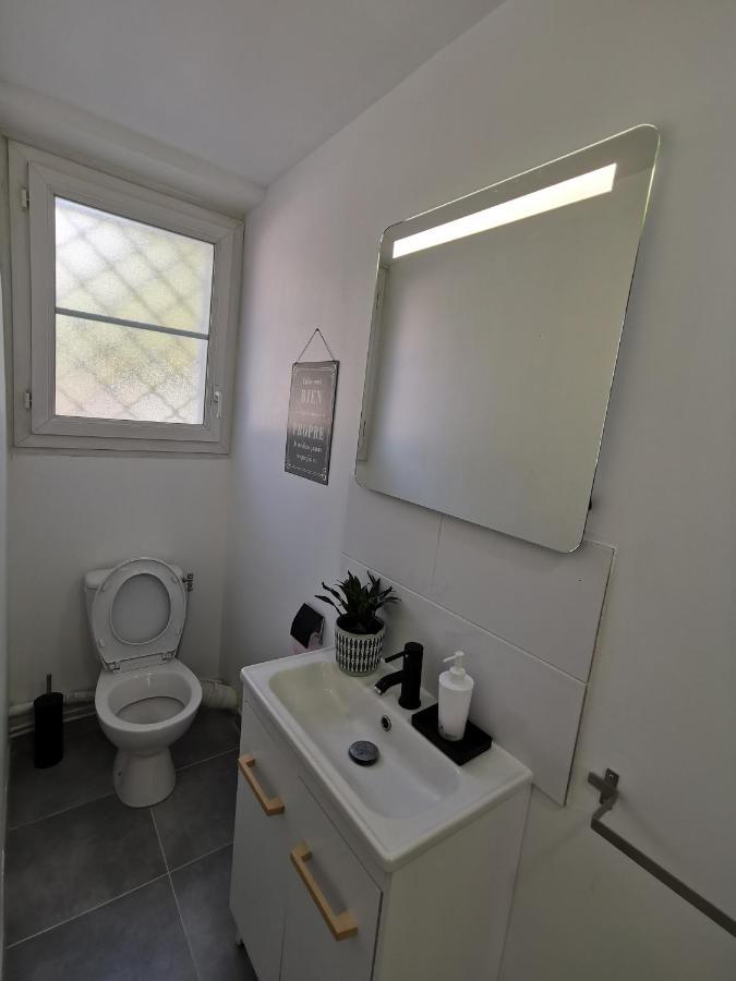 Superbe Appartement Montpellier 8 Personnes 2 Chambres 2 Salles De Bain Wifi Netflix Et Parking Gratuit Esterno foto
