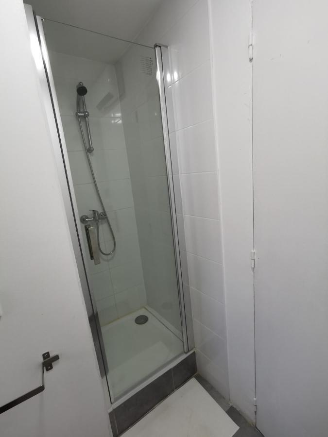 Superbe Appartement Montpellier 8 Personnes 2 Chambres 2 Salles De Bain Wifi Netflix Et Parking Gratuit Esterno foto